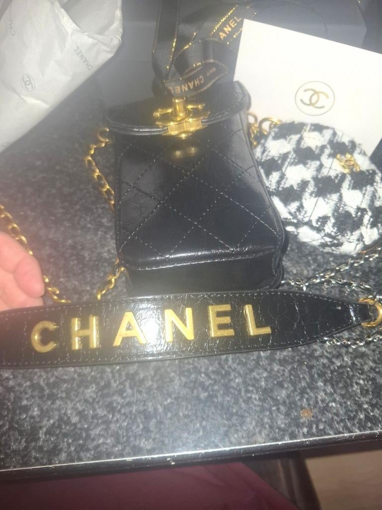 2 color chain bag in doos Vip item, Ophalen of Verzenden