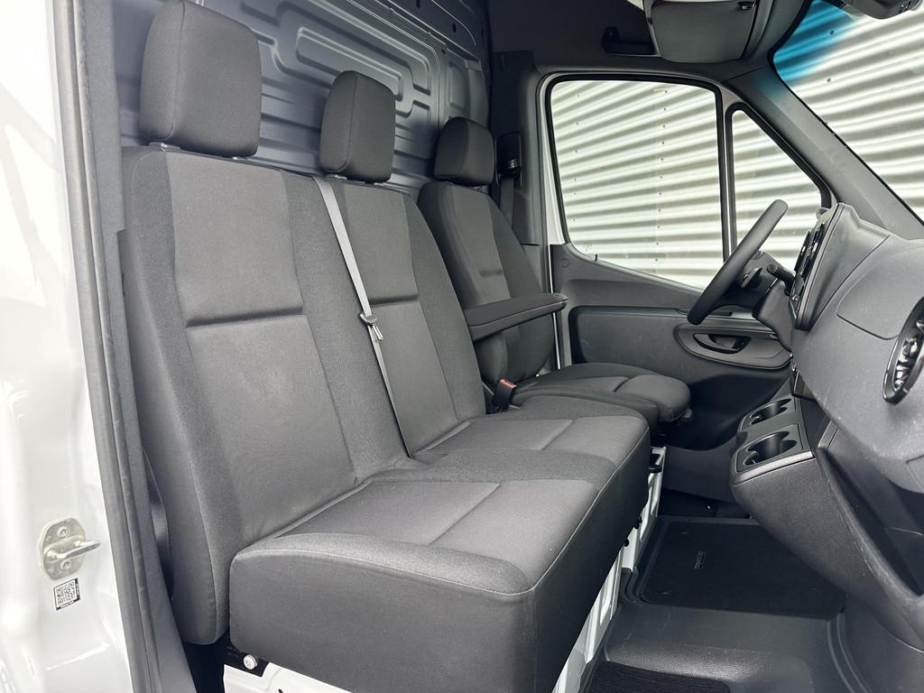 Mercedes-Benz Sprinter 317 CDI L2H2 Automaat Carplay Navigat, Automaat, Gebruikt, 4 cilinders, 2227 kg