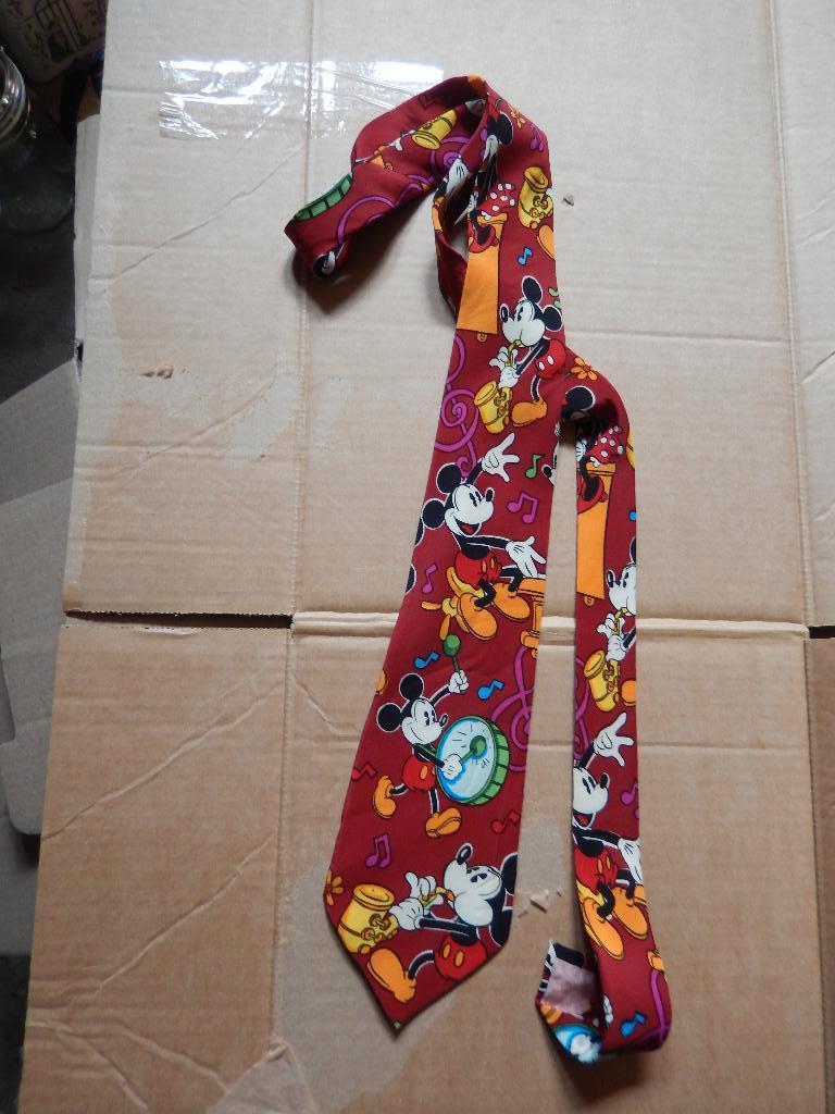 Disney stropdas 2, Ophalen, Overige figuren, Zo goed als nieuw, Kleding of Textiel