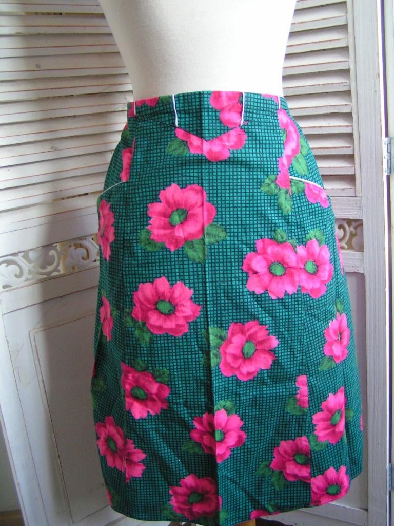 schort met bloemen nr WW 795, Verzenden, Schort