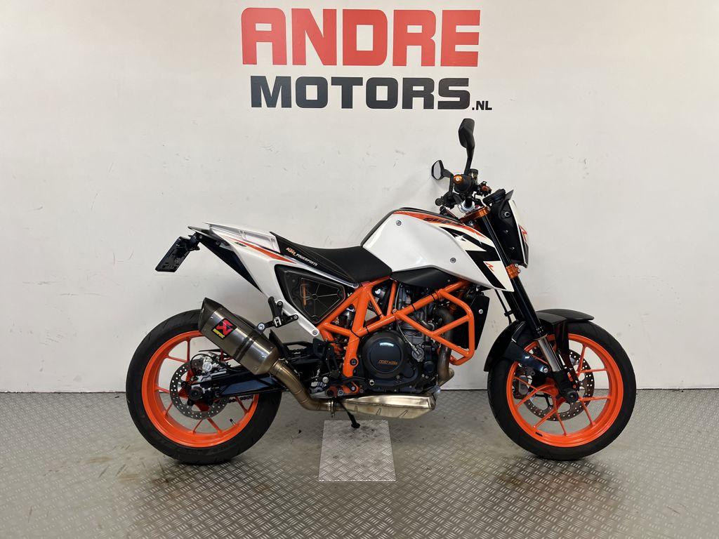 KTM 690 DUKE R