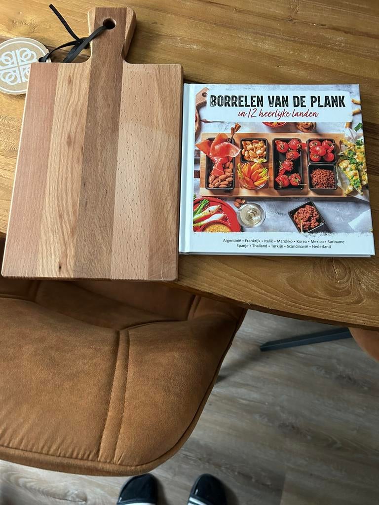 Borrelen van de plank, Ophalen, Nieuw