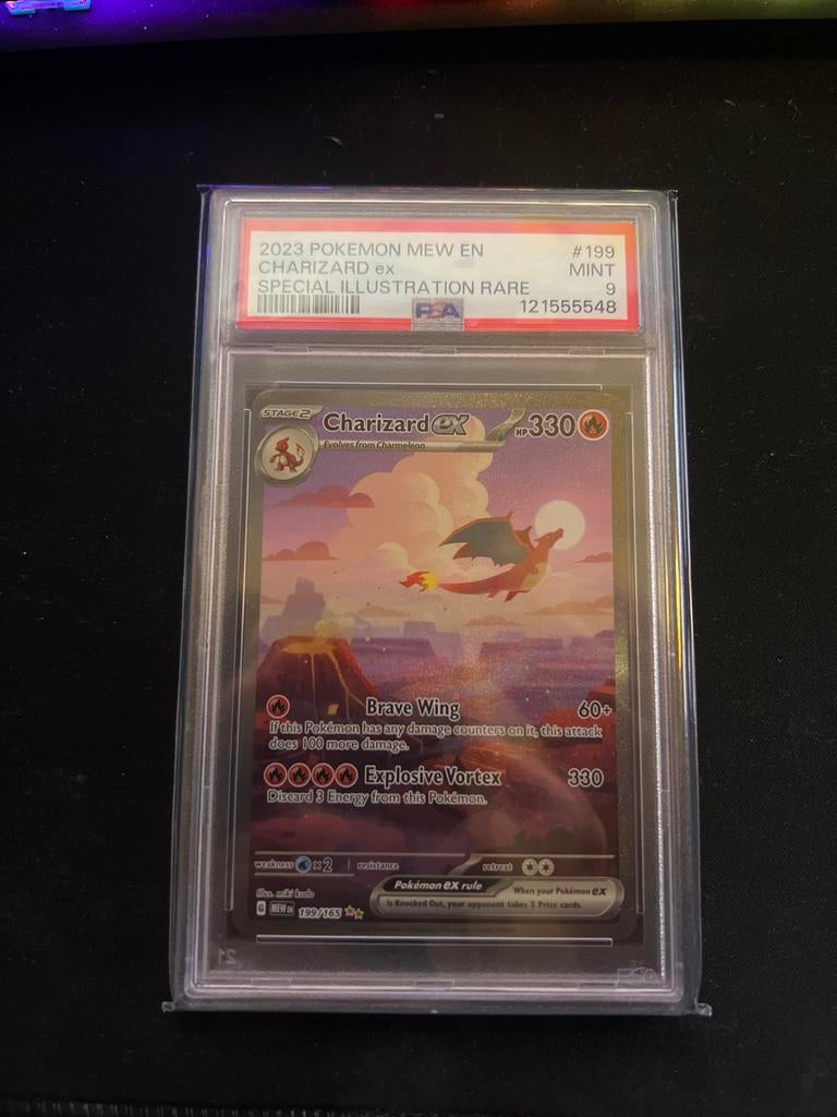 Charizard 151 PSA 9 - Special Illustration Rare, Ophalen of Verzenden, Zo goed als nieuw, Losse kaart