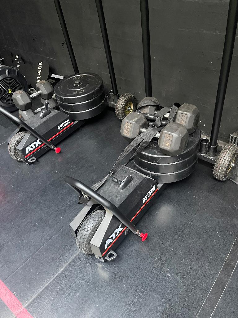 Powersled op wielen Hyrox CrossFit hybride trainingen, Sport en Fitness, Fitnessmaterialen, Ophalen, Zo goed als nieuw, Benen