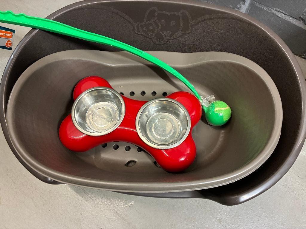 Hondenmand en voerbak, Dieren en Toebehoren, Ophalen, Zo goed als nieuw, Overige