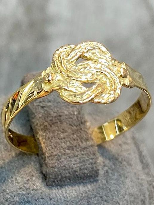 14k Gouden Mattenklopper Ring, Nieuw, Ophalen of Verzenden, 17 tot 18, Dame of Heer