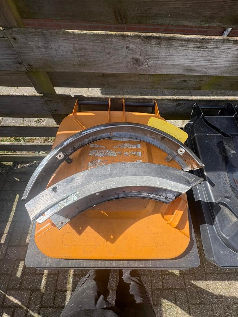 Zundapp 517 spatborden, Ophalen of Verzenden, Zo goed als nieuw, Frame