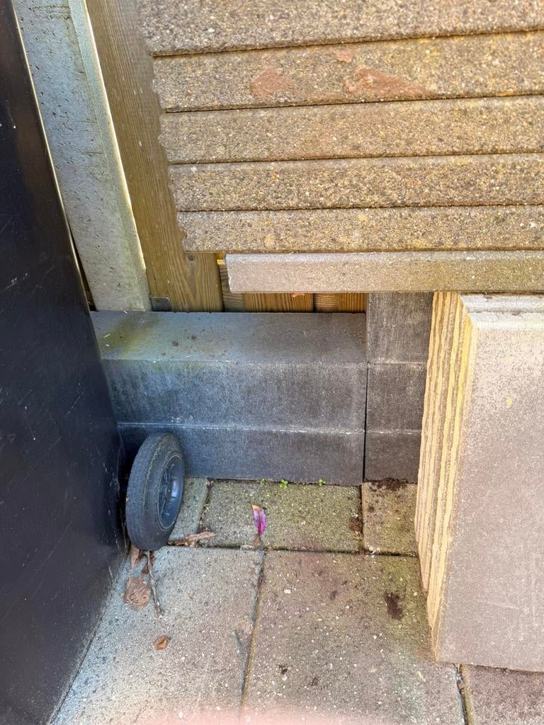 Gratis, Tuin en Terras, Tegels en Klinkers, Ophalen of Verzenden, Zo goed als nieuw, Beton, Terrastegels