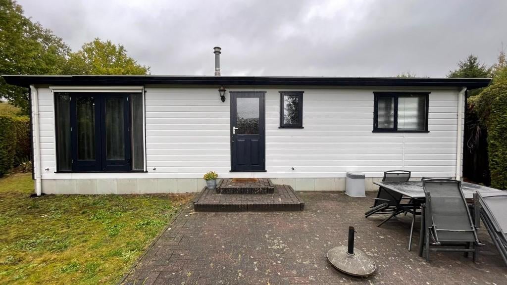 Geniet van rust en privacy in onze chalet in Drenthe., Vakantie, Campings, Wasmachine, In bos, Recreatiepark