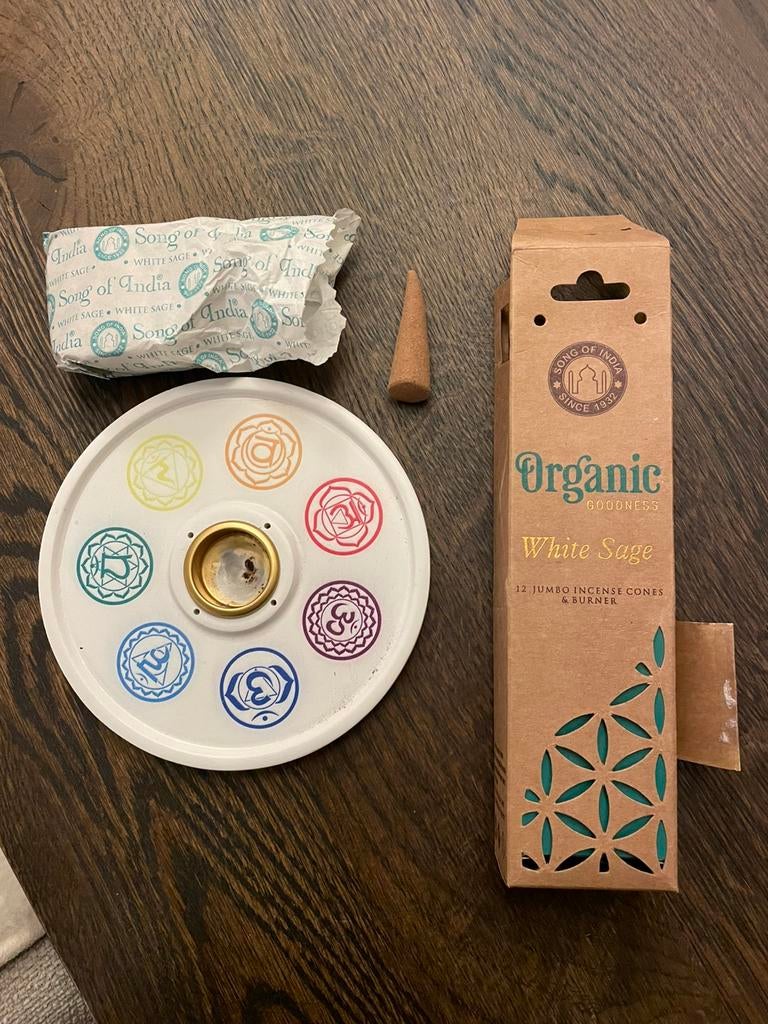 Witte sali )natuurlijk) + chakra wierookhouder, Ophalen of Verzenden, Nieuw