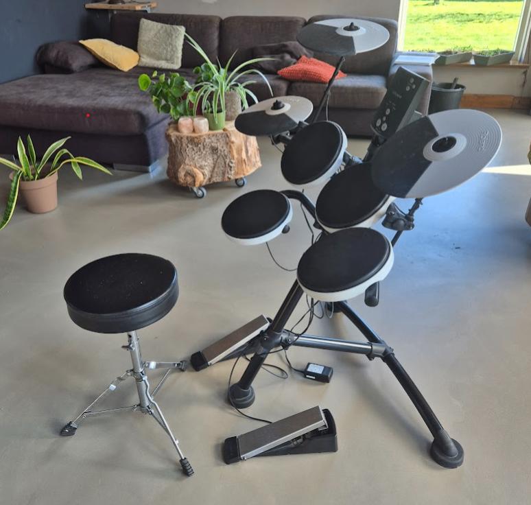 Roland TD-1 Electronisch drumstel, Muziek en Instrumenten, Ophalen, Gebruikt, Roland, Elektronisch