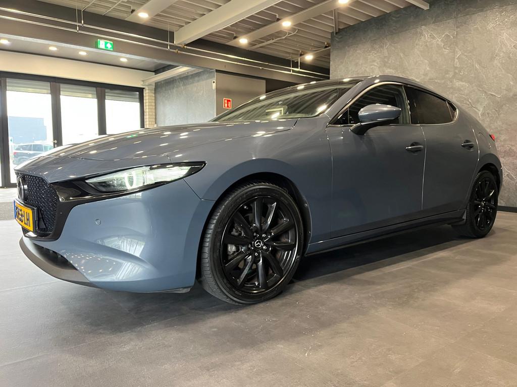 Mazda 3 2.0 e-SkyActiv-X M Hybrid 180 PK AUTOMAAT LED HUD, 1998 cc, Gebruikt, Euro 6, 4 cilinders