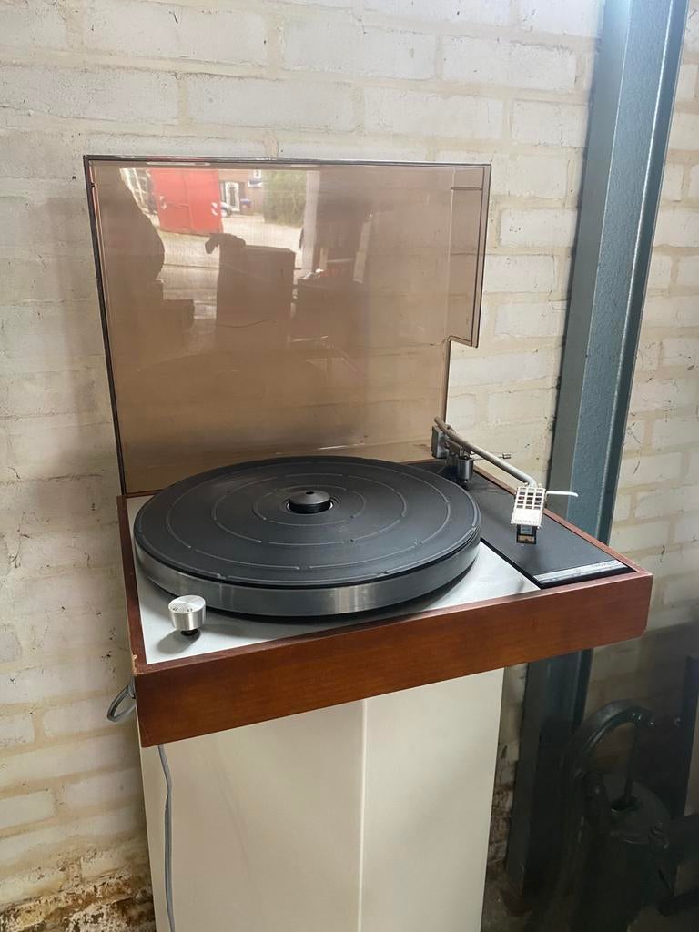 Thorens TD-150, Ophalen of Verzenden, Zo goed als nieuw, Thorens