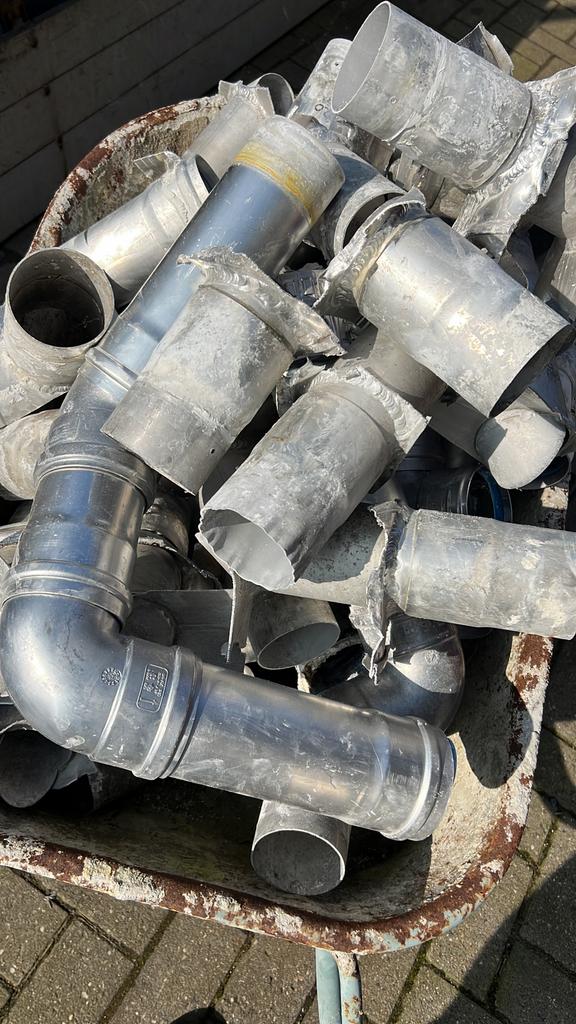 Oude metalen oud ijzer, Doe-het-zelf en Verbouw, Buizen en Afvoer, Ophalen, Pvc, Zo goed als nieuw, Minder dan 2 meter