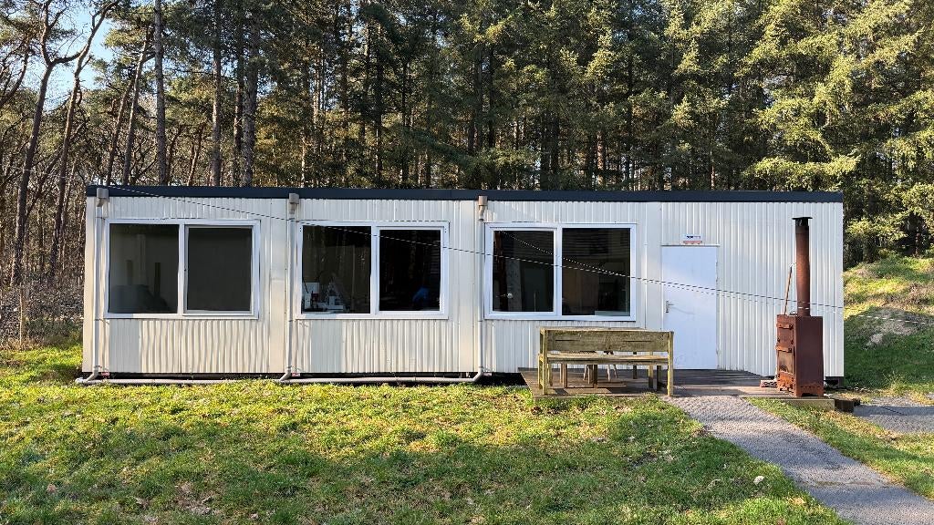 Ruime woonunit met extra materiaalschuur (totaal 113,9 m²), Ophalen