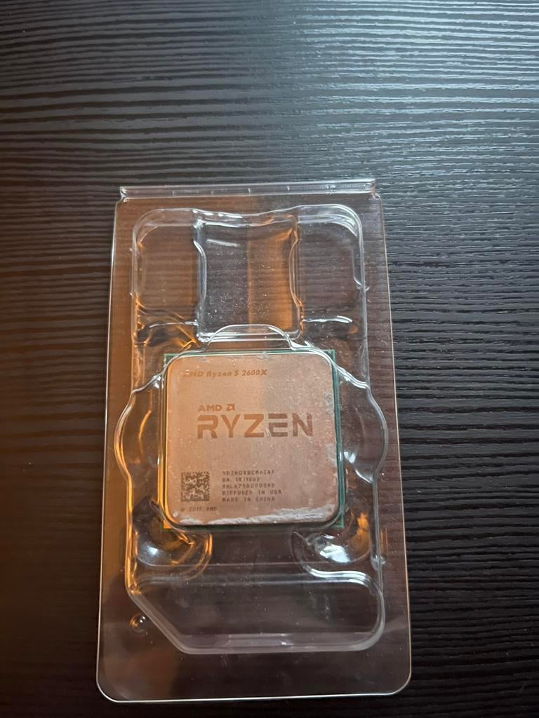 AMD Ryzen 5, Computers en Software, Processors, Ophalen, Gebruikt, 8-core, 4 Ghz of meer