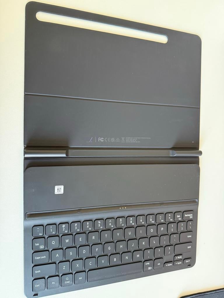 Toetsenbord hoes voor Galaxy Tab S7/S8, Ophalen of Verzenden, Zo goed als nieuw, 11 inch, Bescherming voor- en achterkant