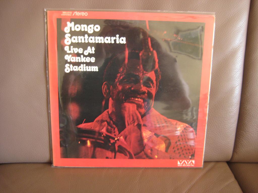 Mongo Santamaria – Live At Yankee Stadium, 1960 tot 1980, Ophalen of Verzenden, Zo goed als nieuw, 12 inch