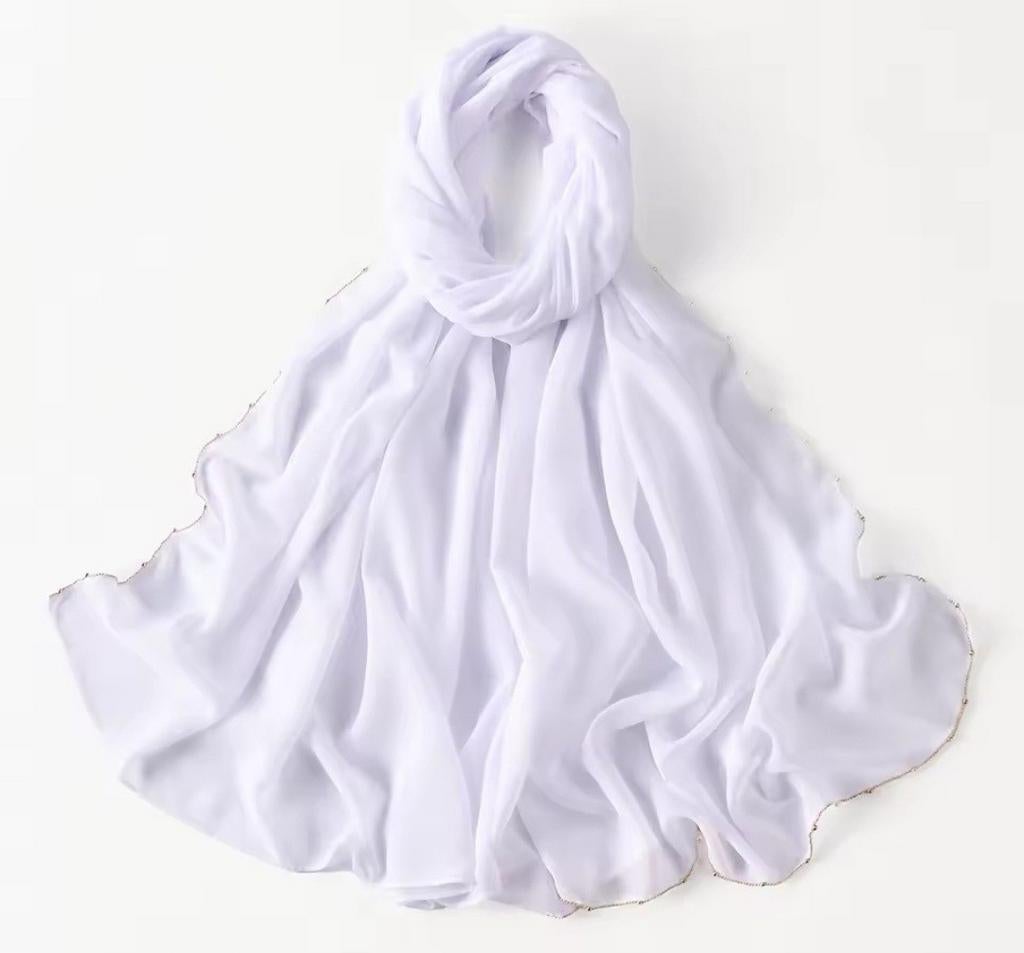 Witte chiffon hijab met glitterkettingrand, Kleding | Dames, Ophalen of Verzenden, Nieuw, Maat 46/48 (XL) of groter, Sjaal