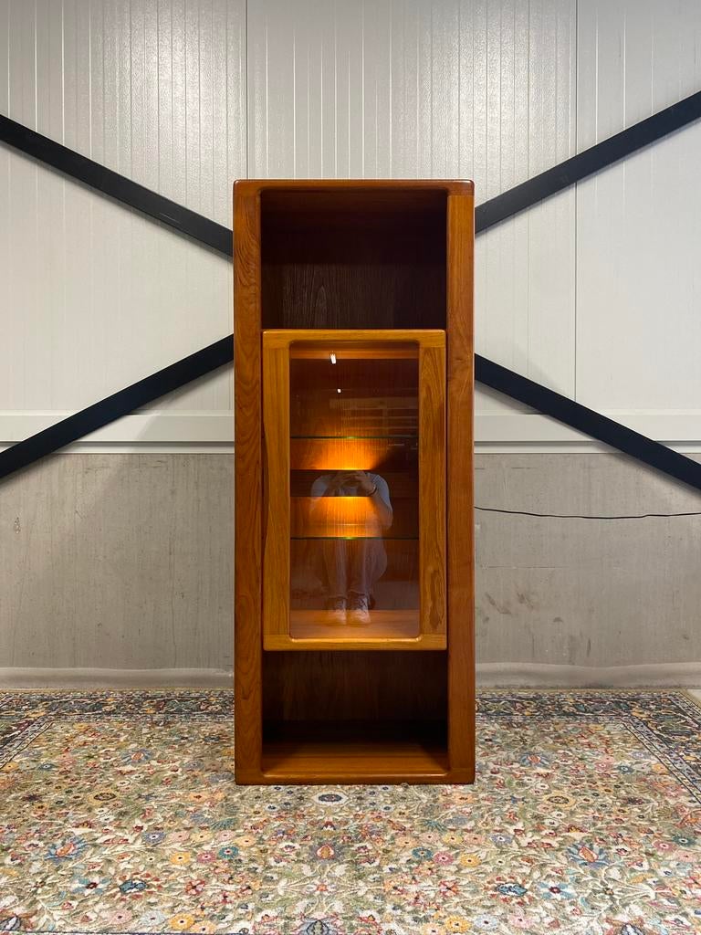 Vintage Silkeborg Vitrinekast Massief Teak Scandinavisch, Huis en Inrichting, Kasten | Vitrinekasten, Ophalen, Met deur(en), Glas
