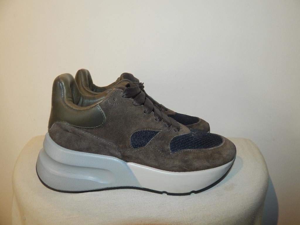 Alexander McQueen sneakers robuste zool bruin tint 38, Bruin, Verzenden, Alexander McQueen, Sneakers of Gympen