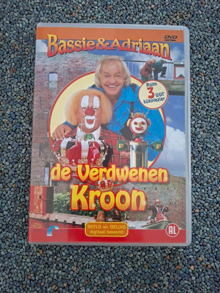 Bassie & Adriaan dvd - De Verdwenen Kroon, Avontuur, Alle leeftijden, Ophalen of Verzenden, Zo goed als nieuw