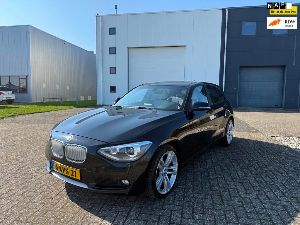 BMW 1-serie 116i High Executive Automaat Stoelverwarming 201, Auto's, BMW, Bedrijf, Te koop, 1-Serie, ABS, Airbags, Airconditioning