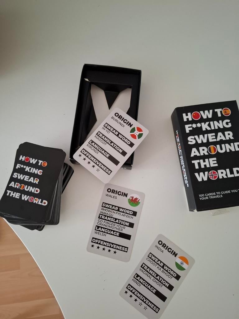 How to F***ing Swear Around the World kaartspel, Ophalen of Verzenden