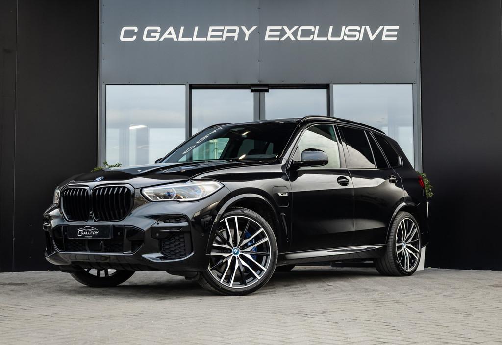 BMW X5 xDrive45e High Executive - M Sport | Panorama | Laser, Automaat, 394 pk, Zwart, Vierwielaandrijving