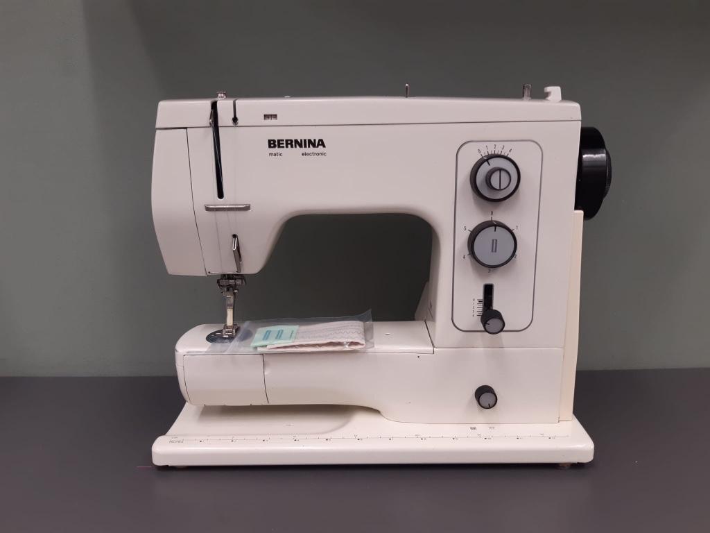 Bernina minimatic 801, Ophalen of Verzenden, Gebruikt, Naaimachine, Bernina