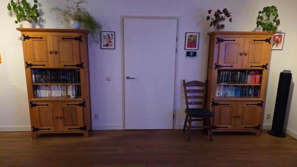 Oisterwijk Kasten (2 st.) mooi, eikenhout, prijs 40 per st, Ophalen, 100 tot 150 cm, Eikenhout, Landelijk