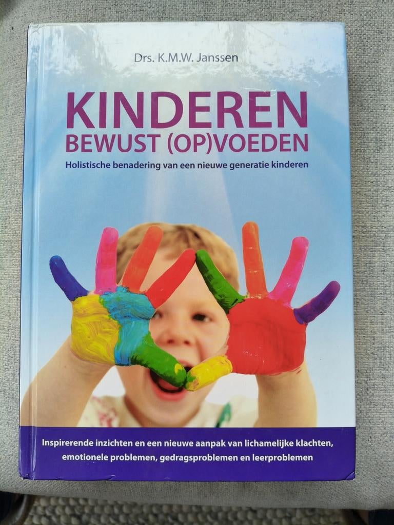 Kinderen Bewust (Op)voeden - Janssen, Boeken, Zwangerschap en Opvoeding, Gelezen, Ophalen of Verzenden