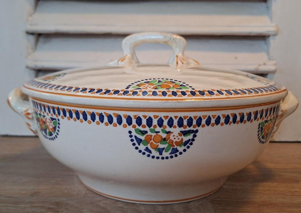 Longwy Romainville Terrine, Antiek en Kunst, Antiek | Servies los, Ophalen of Verzenden