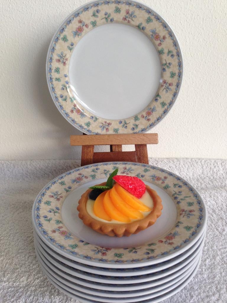 🌸8 Vintage Wunsiedel BAVARIA GEBAKSBORDJES, Bloemetjes., Huis en Inrichting, Keuken | Servies, Nieuw, Ophalen of Verzenden, Bord(en)