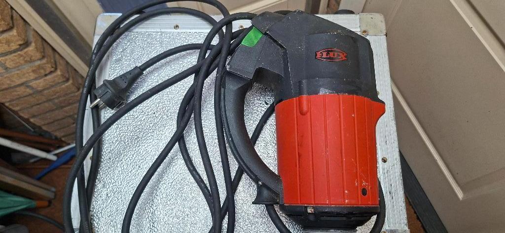Elektrische Flux F 458 zelf aanzuigende  Vatenpomp 220 volt., Doe-het-zelf en Verbouw, Gereedschap | Handgereedschap, Ophalen