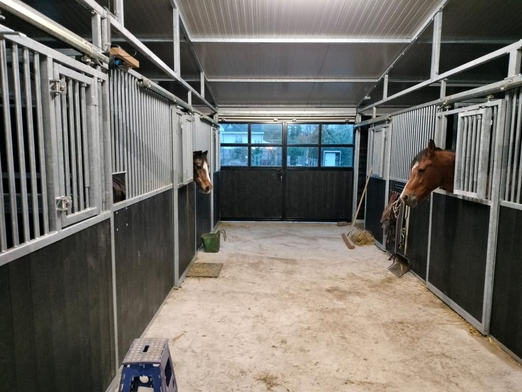 Voor al u binnen en buitenstallen, Dieren en Toebehoren, Stalling en Weidegang