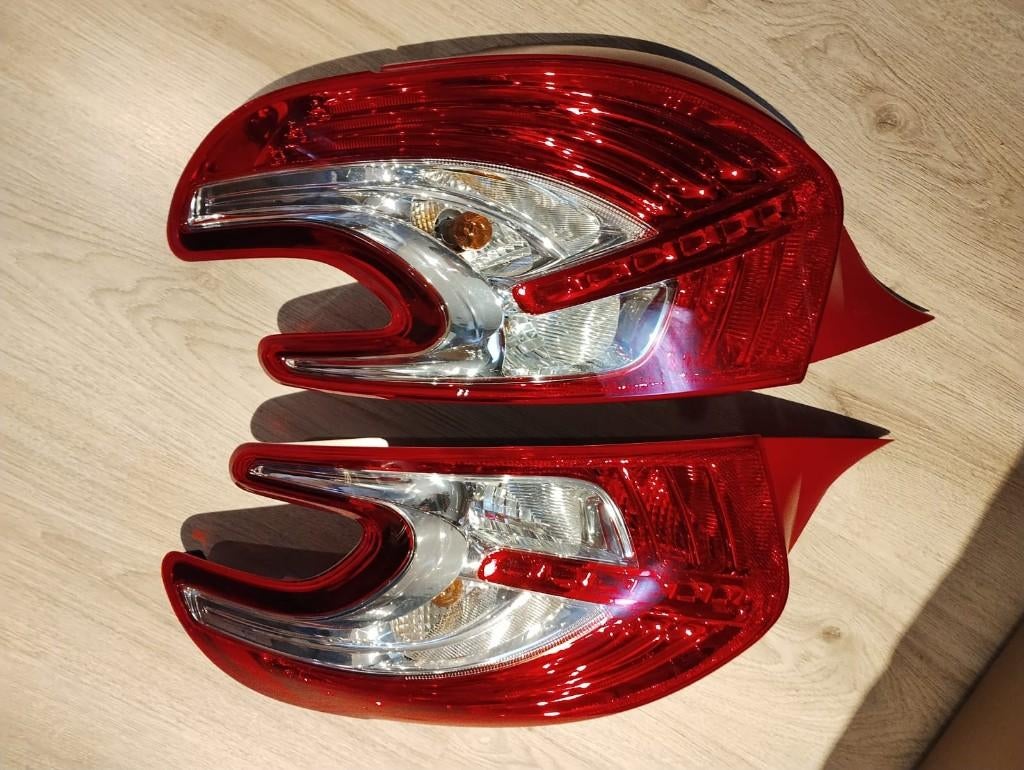 achterlampen peugeot 208., Ophalen, Peugeot