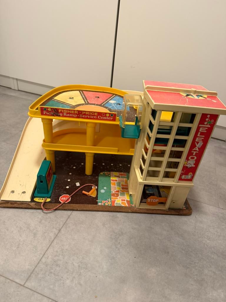 Vintage speelgoed parkeergarage, Ophalen of Verzenden, Zo goed als nieuw