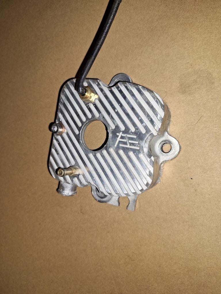 HT buiten kop  piaggio&gilera 125cc tot 180cc 2t blok, Ophalen, Zo goed als nieuw, Zilver, Overige materialen