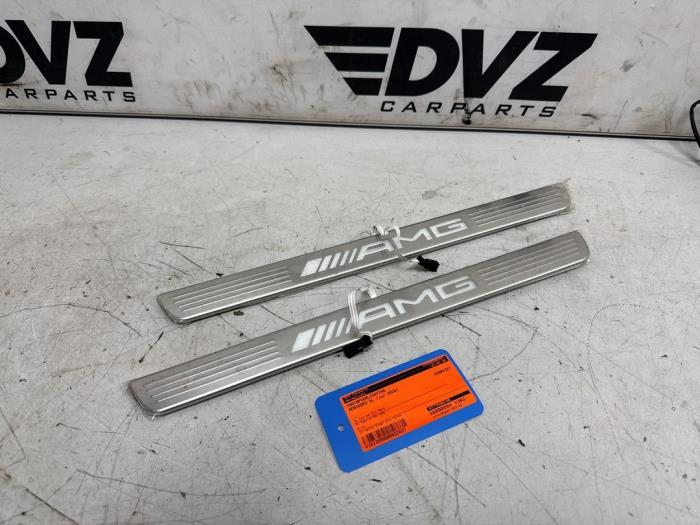 Instapverlichting van een Mercedes SL, Gebruikt, -, Ophalen of Verzenden, -