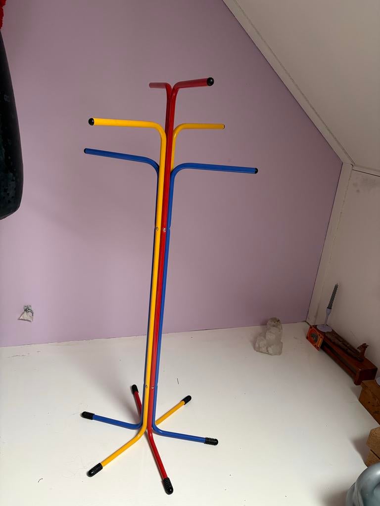 Vintage design IKEA Kinderkapstok Memphis Plagg, Ophalen, Zo goed als nieuw, Minder dan 100 cm, Metaal