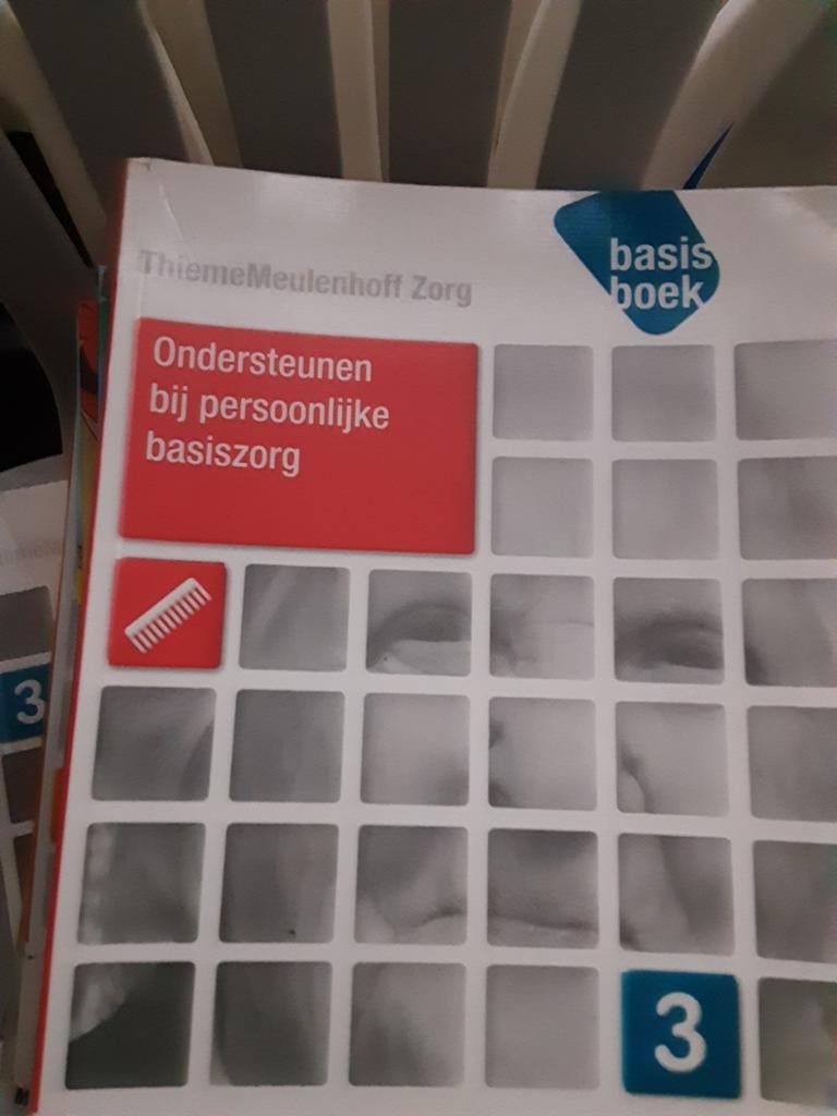 Ondersteunen bij persoonlijke basiszorg, Boeken, Schoolboeken, Ophalen of Verzenden, Zo goed als nieuw, VMBO, Huishoudkunde of Verzorging