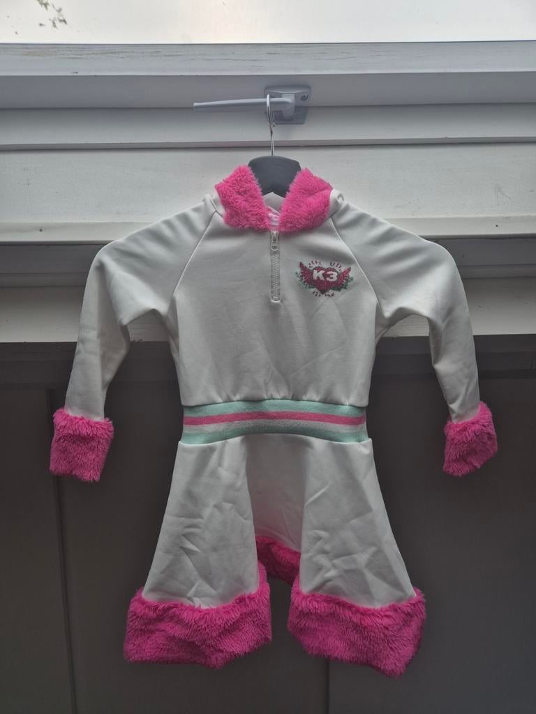 K3 Jurkje Maat 116 (3-5 jaar), Kinderen en Baby's, Carnavalskleding en Verkleedspullen, Ophalen, Zo goed als nieuw, 110 t/m 116