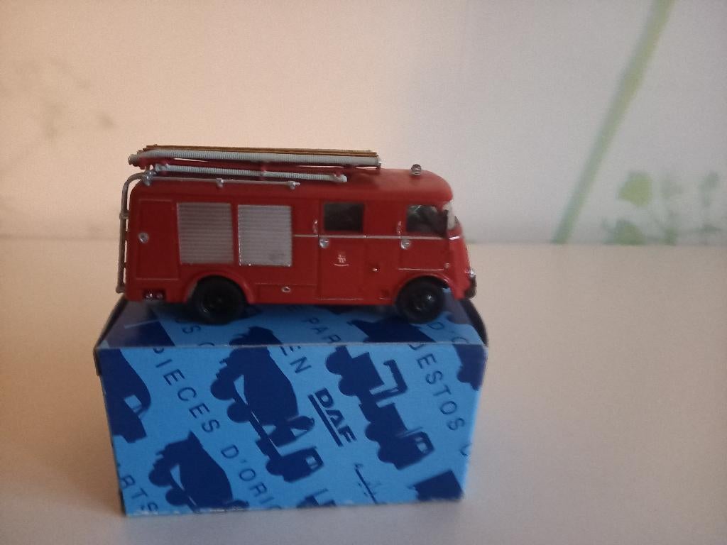 kikkerdaf brandweer auto, Ophalen of Verzenden, Zo goed als nieuw, Bus of Vrachtwagen, Rietze