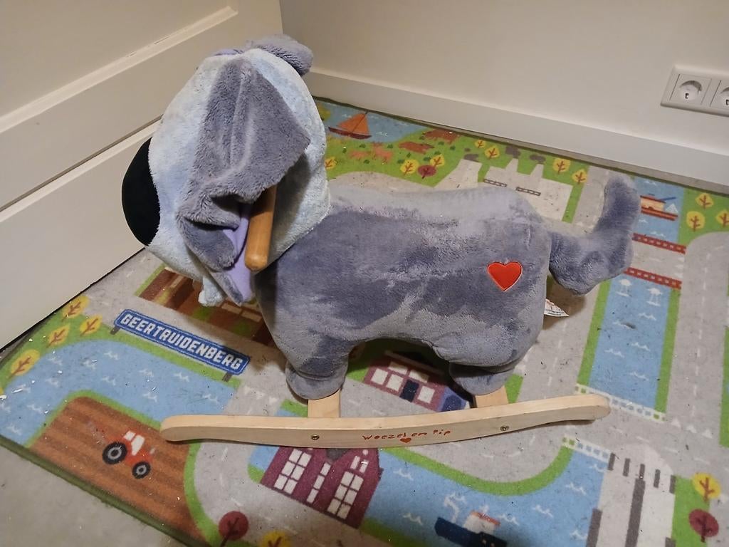 Woezel Hobbeldier (woezel en pip), Ophalen, Gebruikt