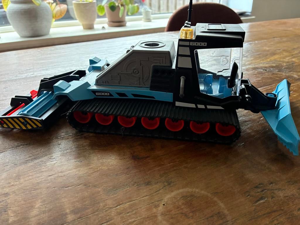 Playmobil Sneeuwschuiver Pistebully - Winterplezier!, Ophalen of Verzenden, Zo goed als nieuw, Jongen of Meisje