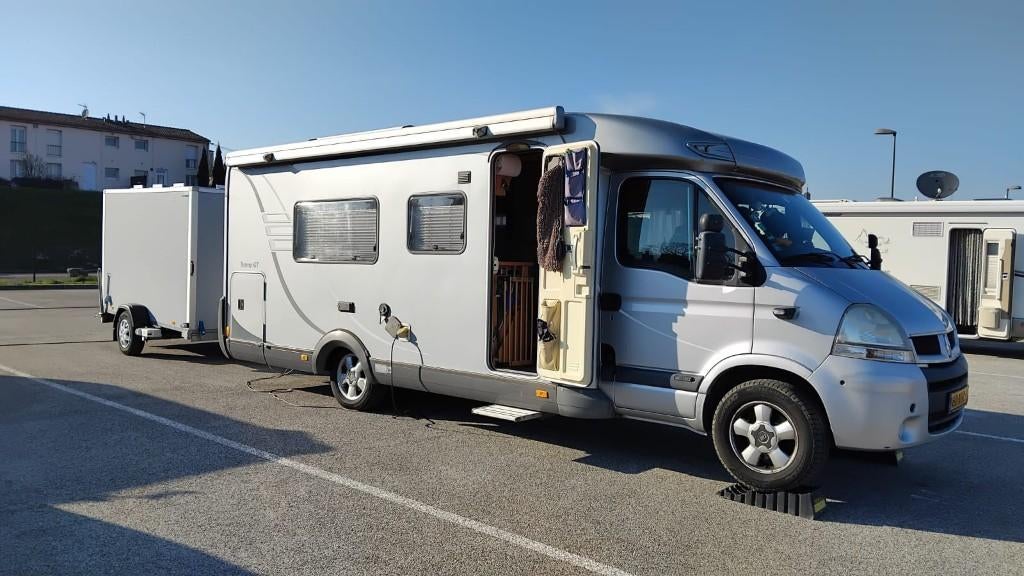 Camper Hymer Tramp GT 676, Standaard zit, Ringverwarming, Luifel, Tot en met 2