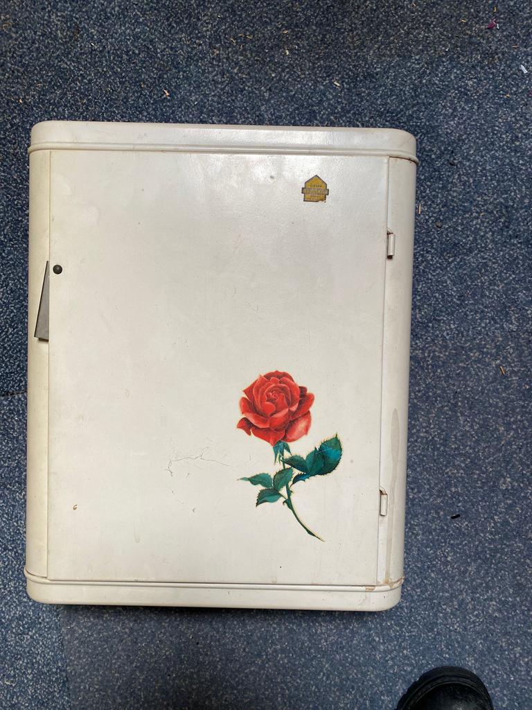 Nostalgisch, anitiek medicijnkastje van Brabantis, Ophalen of Verzenden