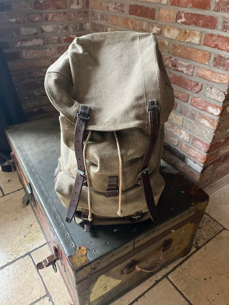 Zwitserse Leger Rugzak Jaren '40 - Vintage & Superstaat, Sieraden, Tassen en Uiterlijk, Tassen | Rugtassen, 25 tot 40 cm, Zo goed als nieuw