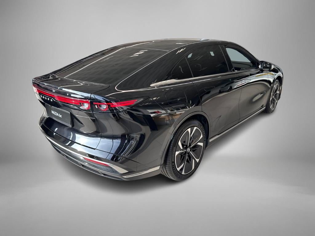 Mazda 6e Takumi 68.8 kWh / Full options (bj 2025, automaat), Automaat, 12 maanden, Zwart, 375 min